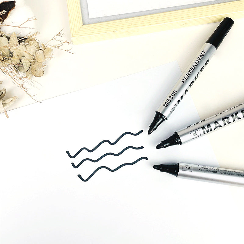 12 - Pack Permanent Markers - Quick - Drying, Vivid Ink, Ideal for All Surfaces